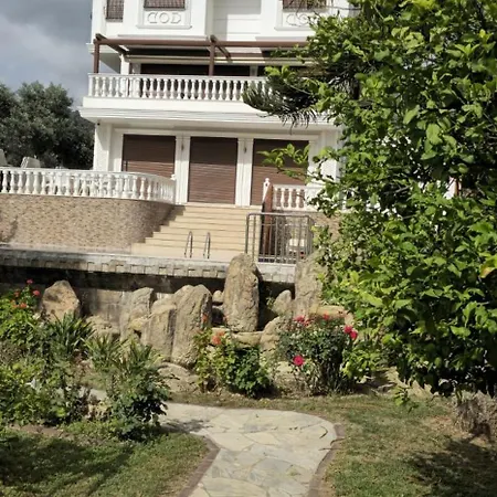 Yildiz * Kizilcasehir
